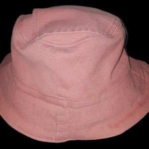 Reversible pink bucket hat